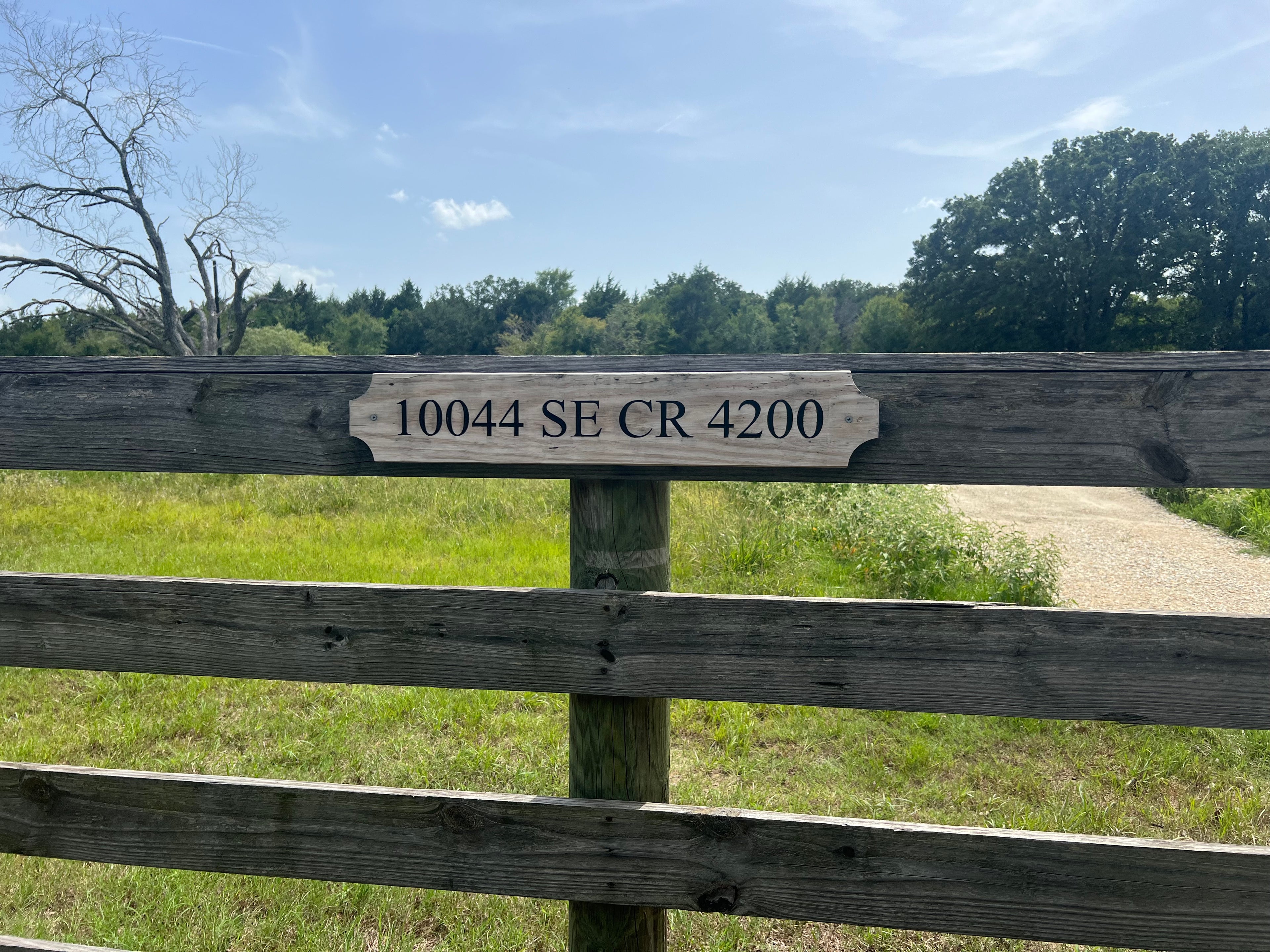 Custom Wooden Signs – Address Plaques, Business Signs & Family Shields
