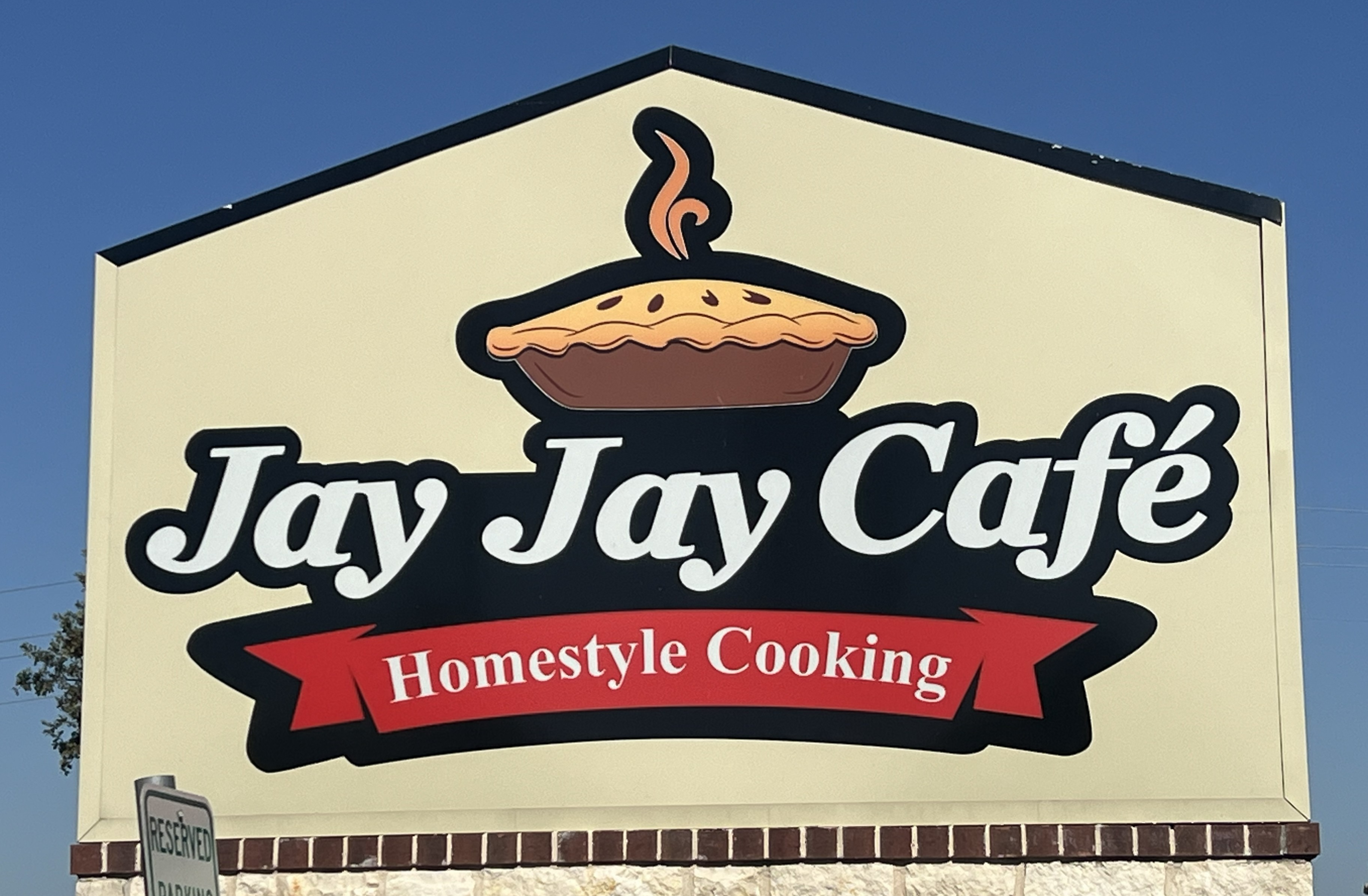 Custom Wooden Signs – Address Plaques, Business Signs & Family Shields